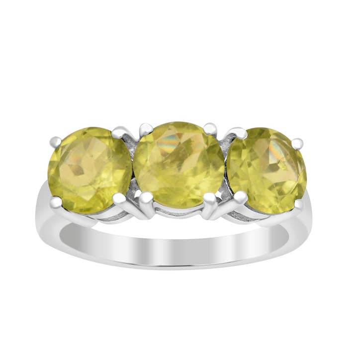 Anello da donna in argento Sterling con peridoto naturale 3,55 ctw con design a 3 pietre per la vendita all'ingrosso da parte di Star Joya