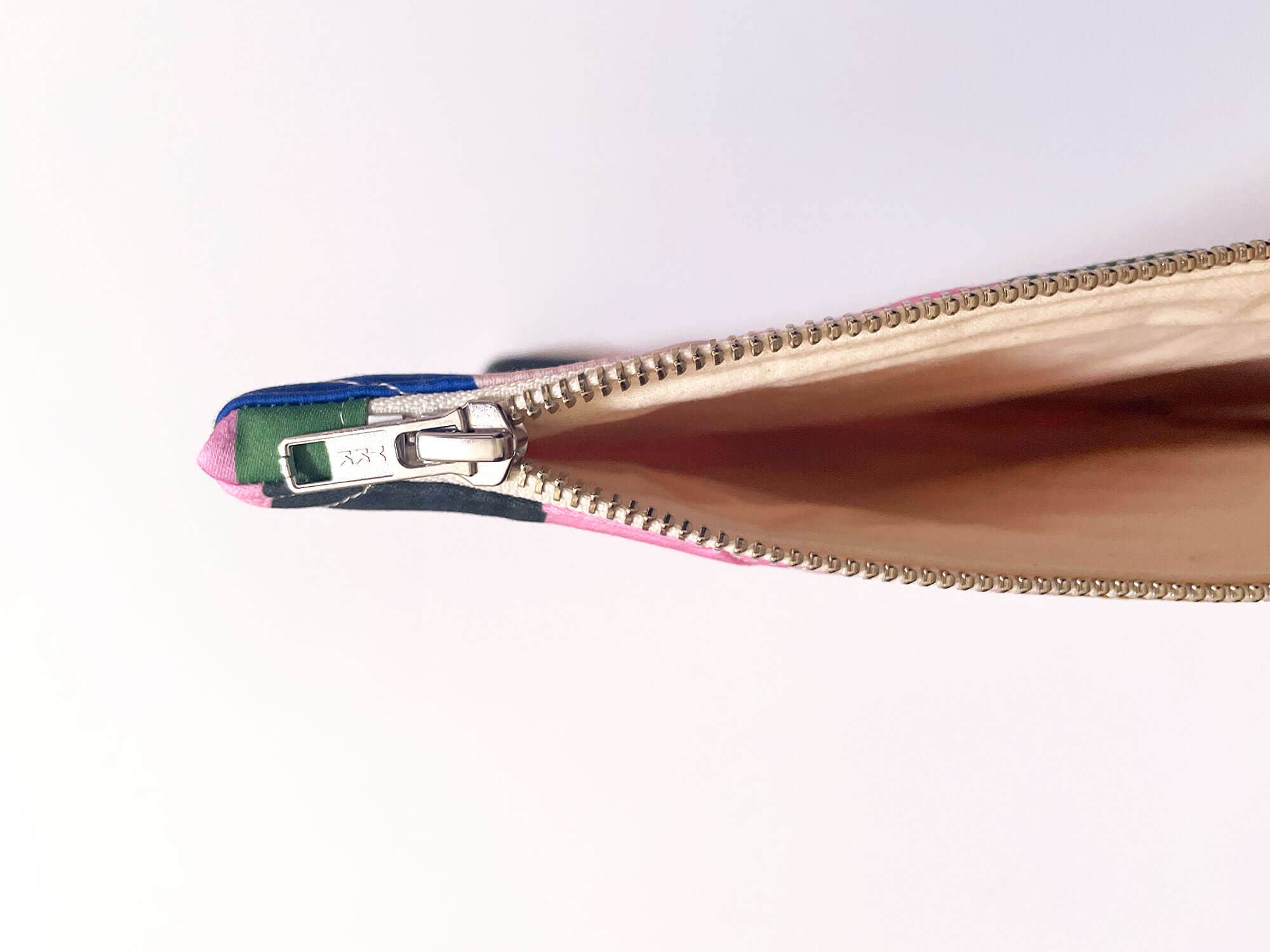 Fabric Drawer - Wholesale Book Cover - Handmade Quilted Book Sleeve – Picnic (Dark)5