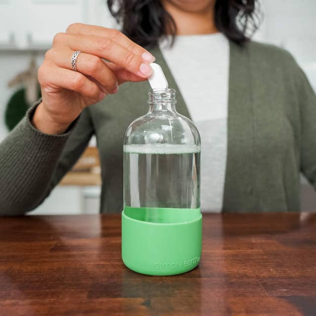 Simply Earth - Wholesale Multi-Surface Cleaner - Concentrated Cleaning Tablets (5 Tabs)1