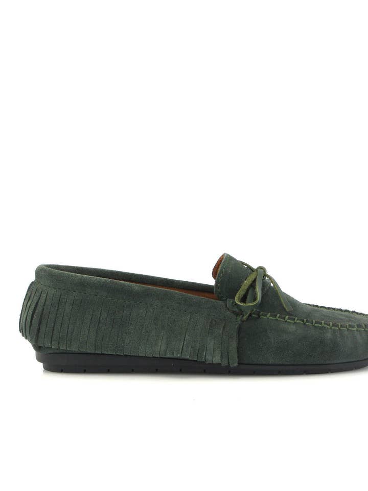 Fringed mocassins - donkergroen suède voor wholesale door Atlanta Mocassin