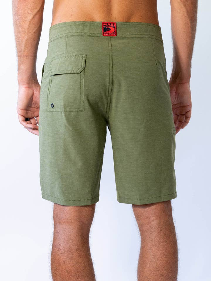 Maui Rippers – wholesale Swim shorts – Men′s – Moss 21" Hybrid Boardshort2