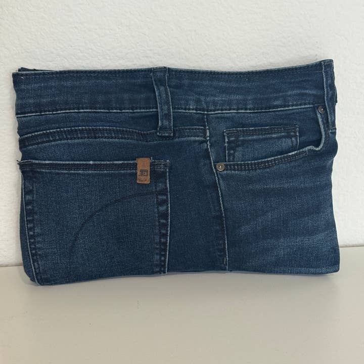 Indigo Bags - Wholesale Clutch Bag - Women's - Joe's Upcycled Premium Denim clutch - pink leopard5