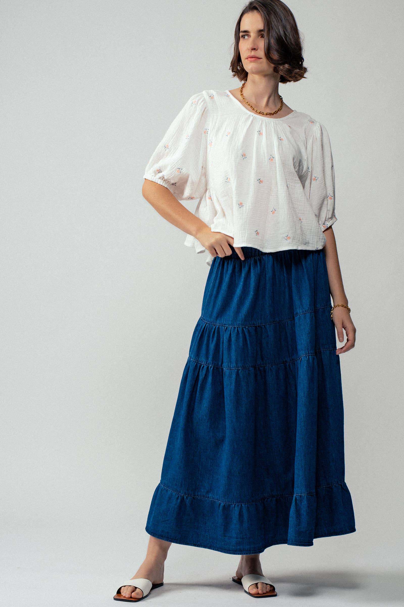 Urban Daizy - Wholesale Blouse - Women's - Floral Embroidered Gauze Blouse11