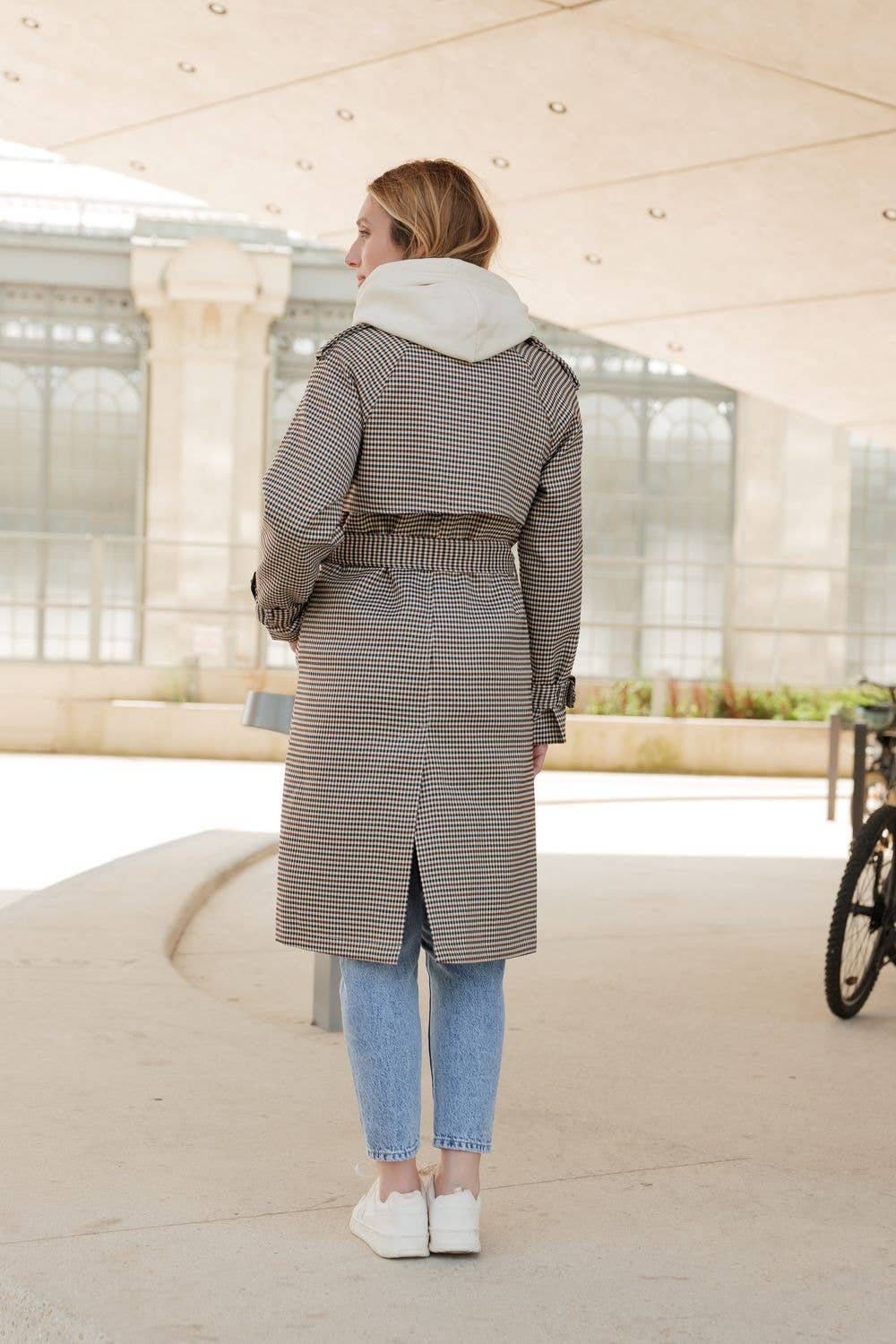 Attrait Paris - Wholesale Trenchcoat - Dames - Lange trenchcoat met pied-de-pouleprint3