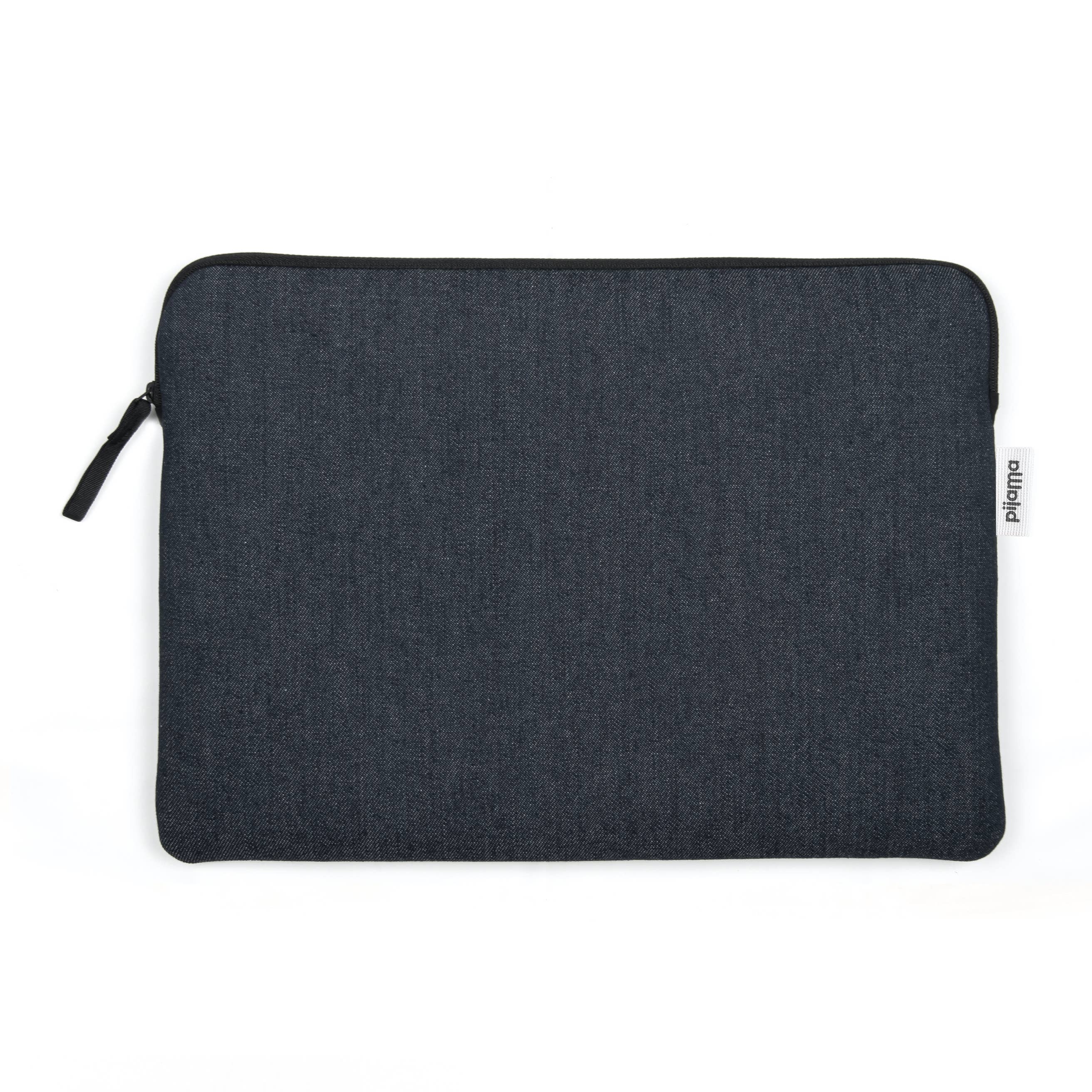 Pijama – wholesale Laptop/tablet case – Unisex – MacBook Pro 14″/Air 13″ (2017) zipped case20