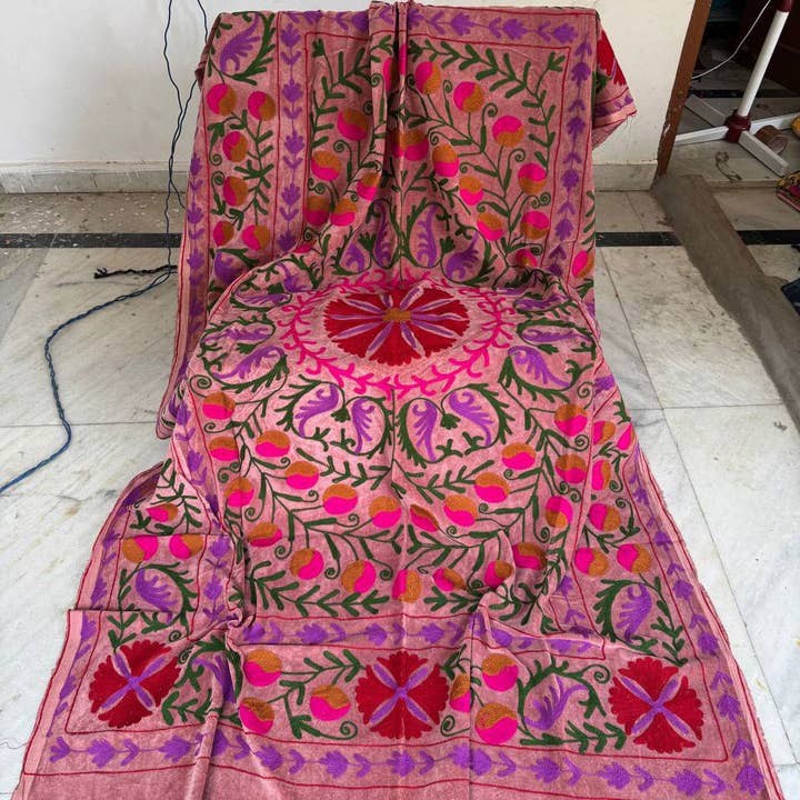 GYPSY STUDIO - Wholesale Throw Blanket - Suzani Floral Embroidery Work Blanket Home Decor Bed Throw0