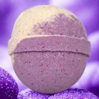 Bombe de Bain au Champagne et Lavande pour la vente par Dulceria Soapery
