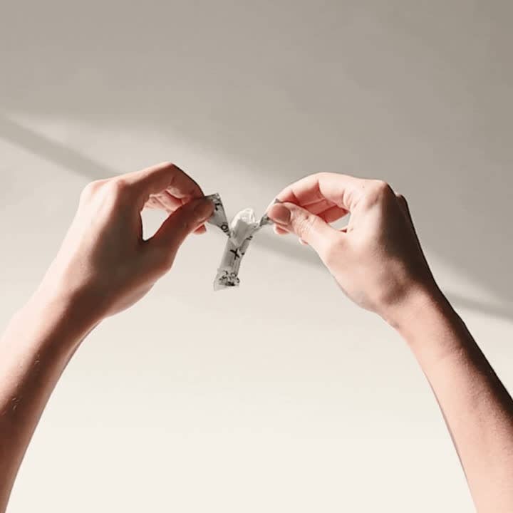 Iris + Arlo - Wholesale Tampon - 100% Organic Cotton Non-Applicator Tampons Regural (18)10