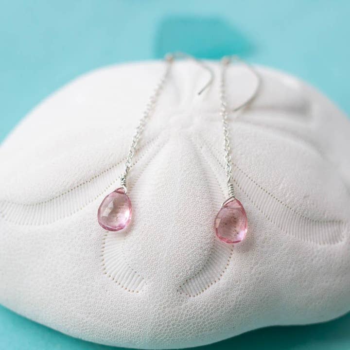 Boucles d'oreilles en pierres précieuses Dini Hari pour la vente par Devi & Co