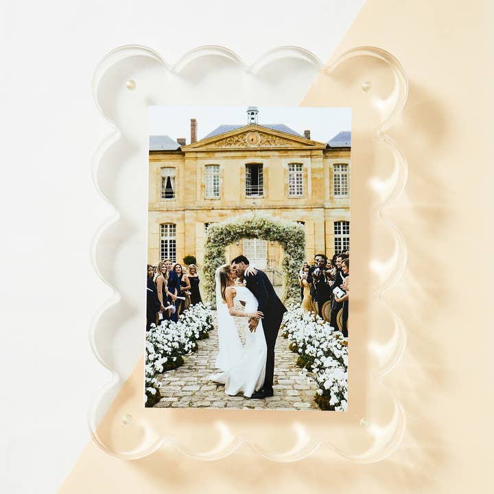 Tart By Taylor - Wholesale Picture Frame - Clear Acrylic Picture Frame