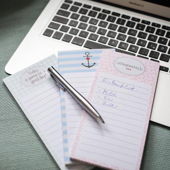 Mea-Living - Wholesale Notepad - Queen of Fucking Everything notepad1