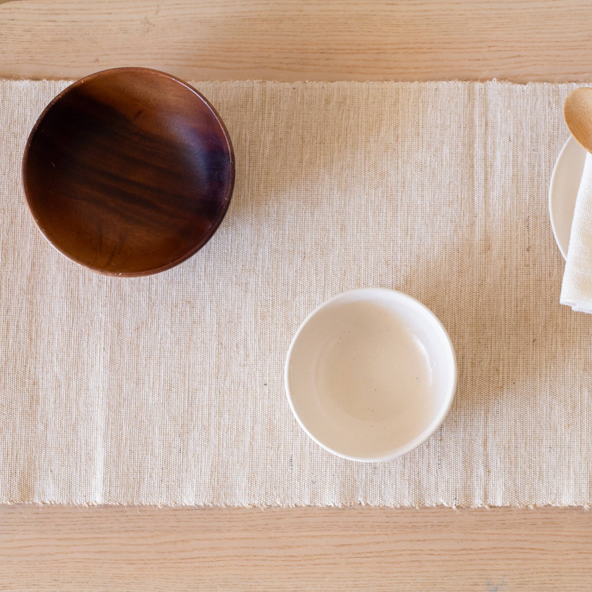 Chickidee – wholesale Table runner – Organic Lifestyle Blande Table Runner3