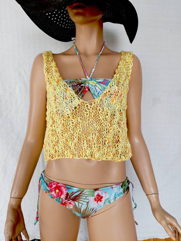 Yellow Open-Knit Crop Top – Lightweight Summer Beach Tank for wholesale by mayAqua