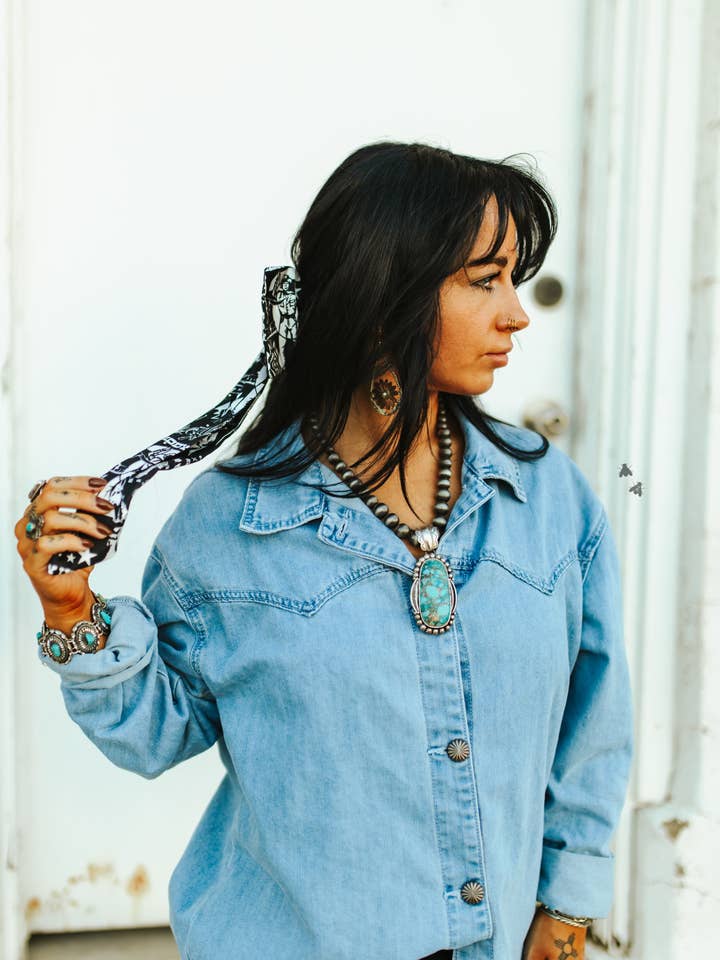 2 Fly Co - Wholesale Screen Printed T-Shirt - Women's - WESTERN PREP BOW *TEJAS THINGS10