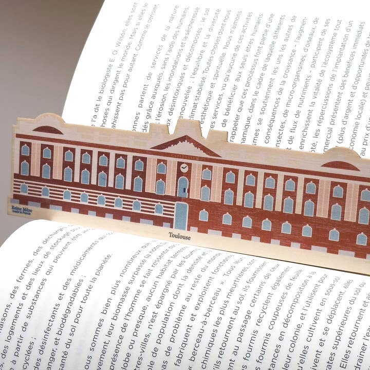 Reine Mère - Wholesale Bookmark - Bookmark - Capitol