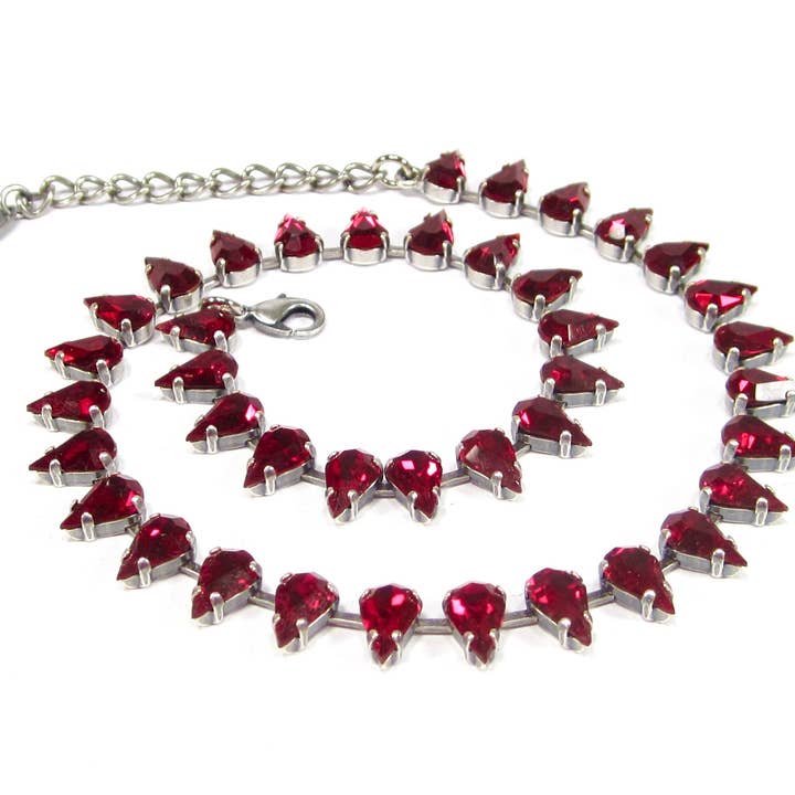 Red Rhinestone Necklace Choker Red Chain Handmade In Cologne for wholesale by SoHo Schmuckmanufaktur