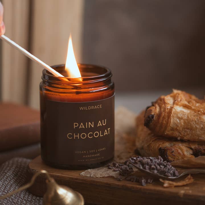 WILDRACE - Wholesale Jar/Filled Candle - Pain Au Chocolat Candle - Bakery Theme