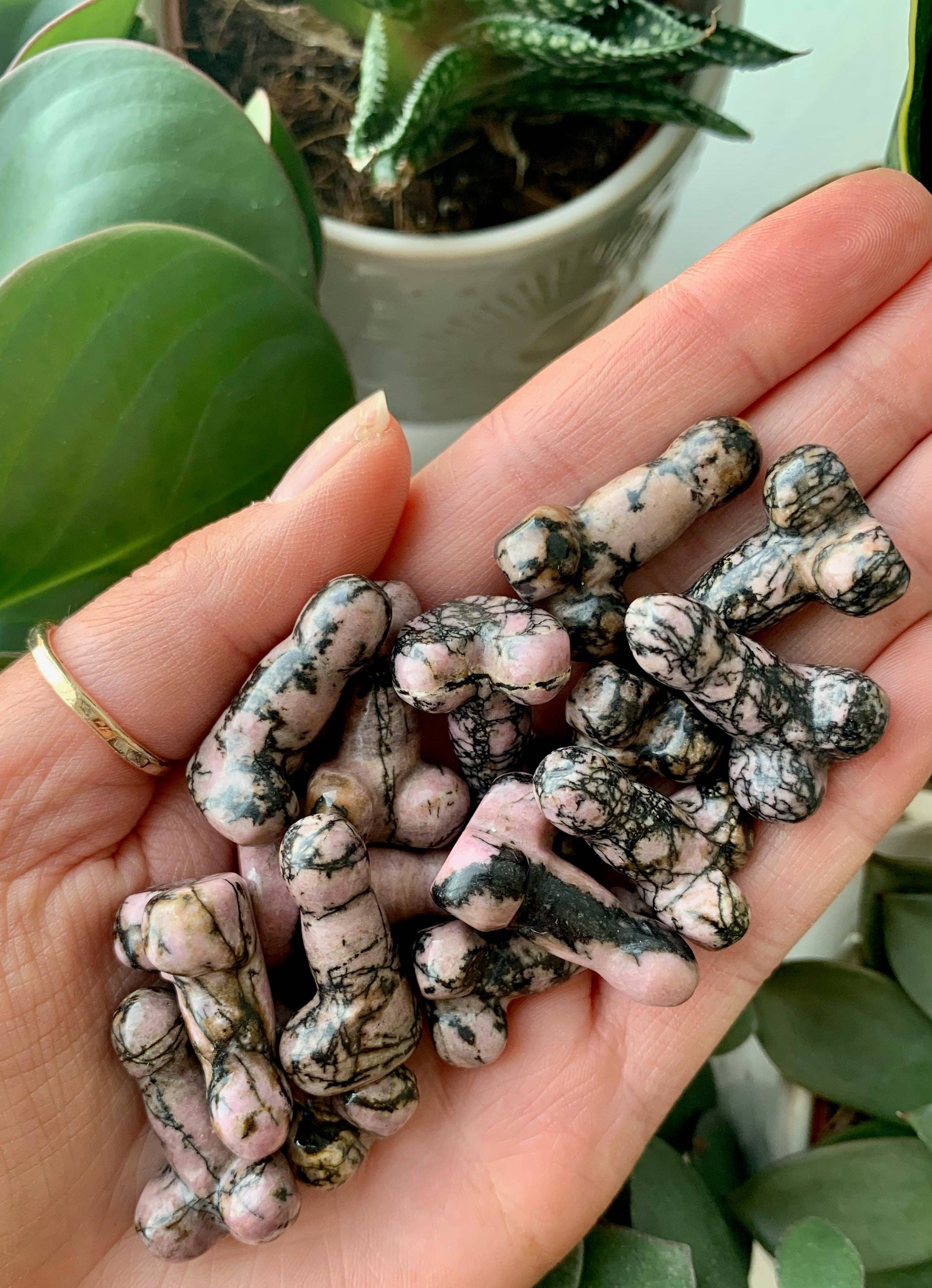 Crystal Vibes Inc. - Wholesale Spiritual Stone/Crystal - Mini Crystal Peen18