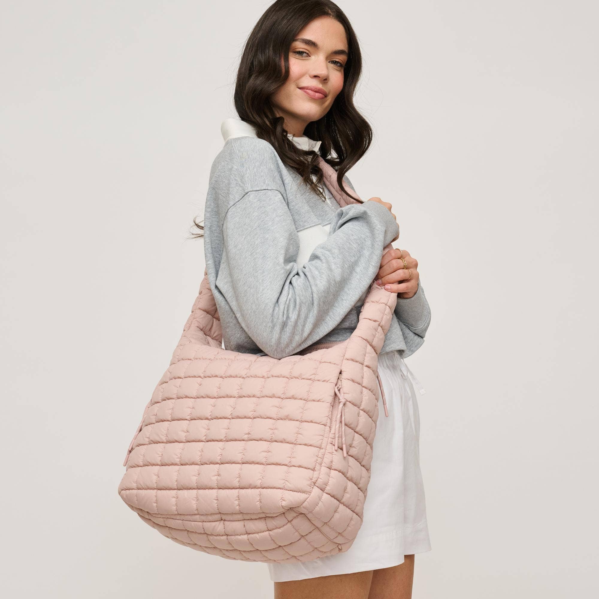 Urban Expressions - Vente Sac porté épaule – femme - Sac hobo matelassé en nylon Leda32
