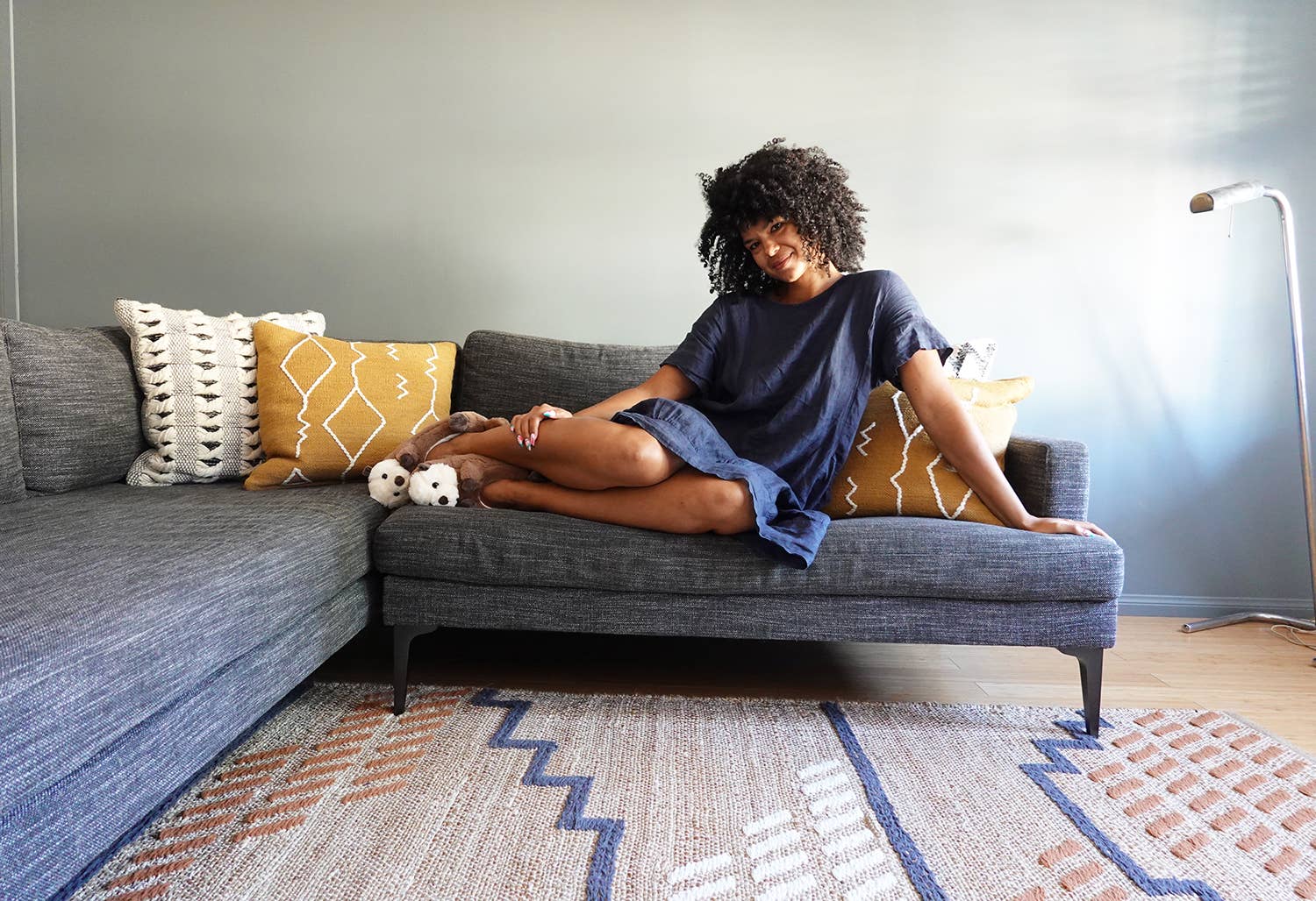 Oooh Yeah/Sock It Up/Oooh Geez Slippers – wholesale Tofflor - Dam – Abe utterinspirerade roliga och mysiga fluffiga tofflor för kvinnor1