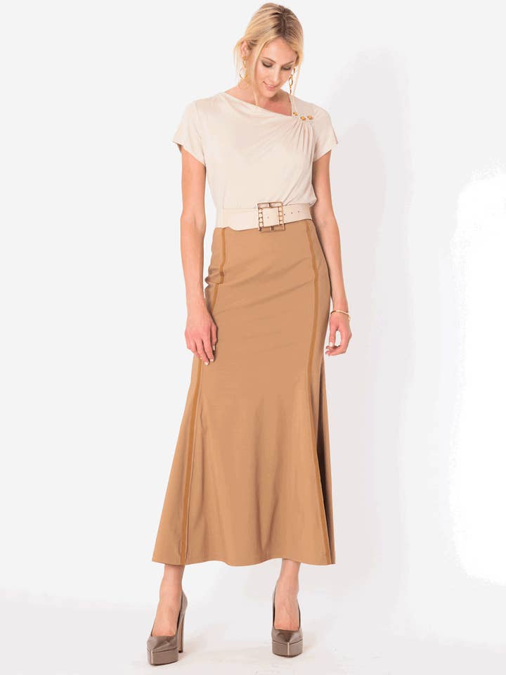 Havfrue nederdel med Gros 66% Vi 30% Pa 4% Ea-indsats for engroshandel hos Siste's S.p.A.