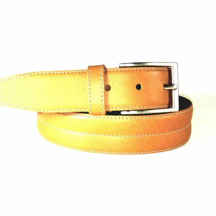 HANDGJORDA LÄDERBÄLTE SÖMMAR I MITTEN 3,5 CM för wholesale av Creaciones Corpas