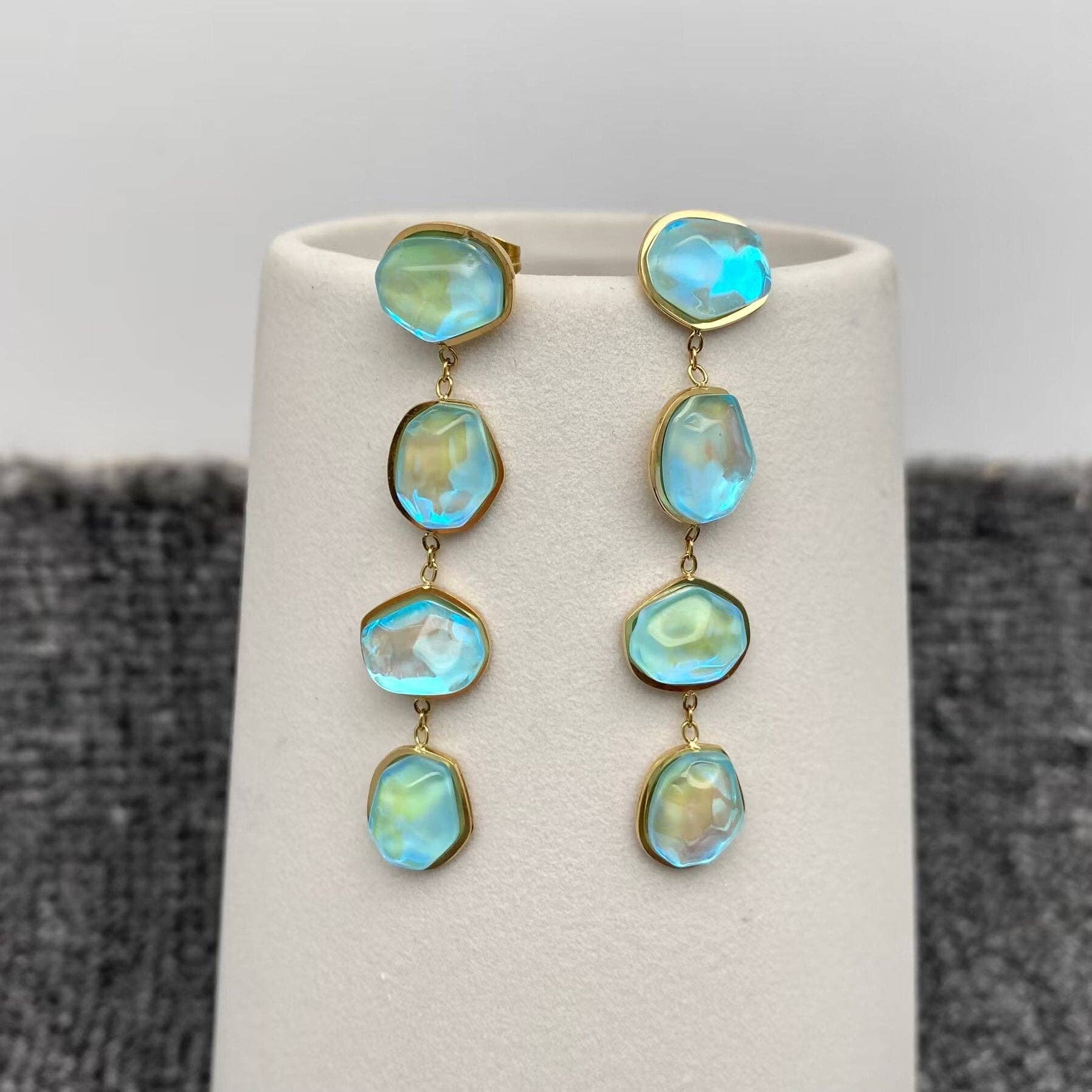 Mio Queena - Wholesale Dangle Earrings - Irregular Blue Acrylic Linked 18K Golden SS Earrings - FGS1