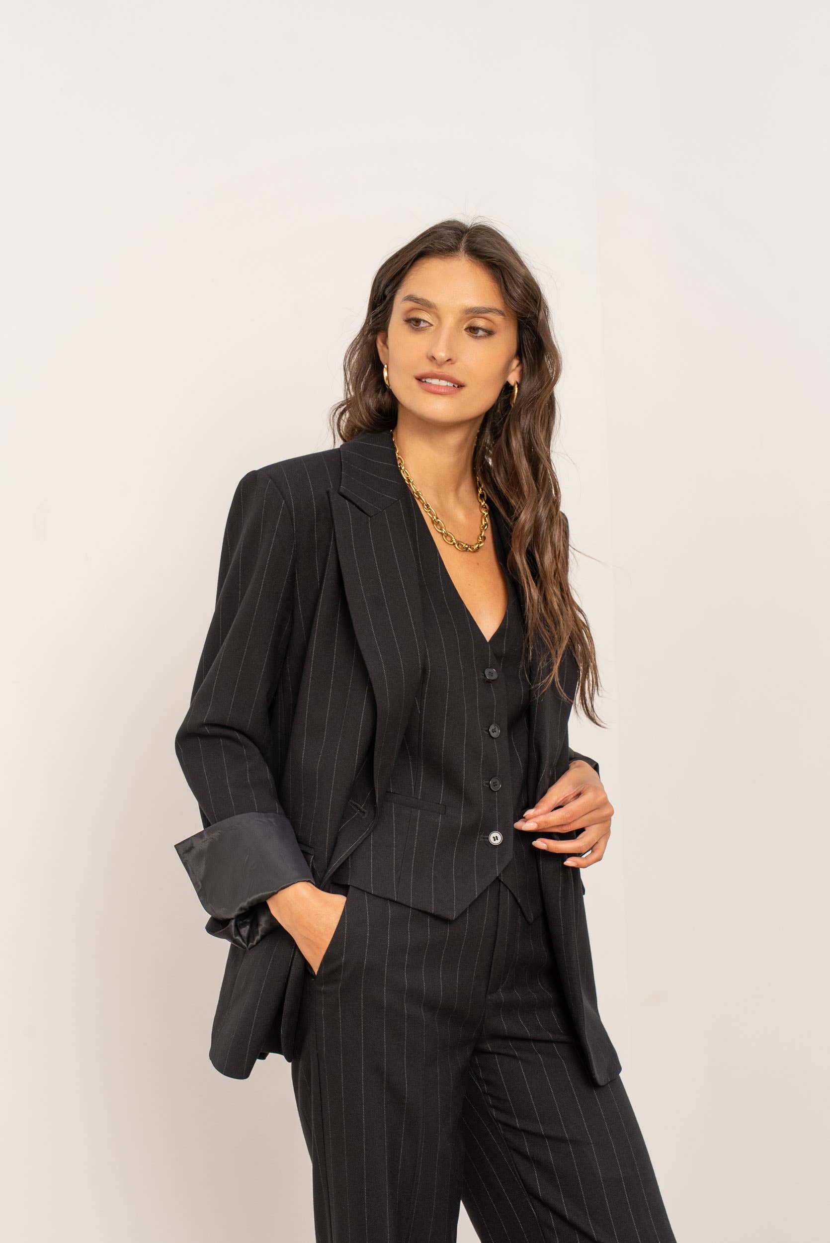 Attentif Paris - Wholesale Blazer - Women's - Oversized pinstripe blazer15