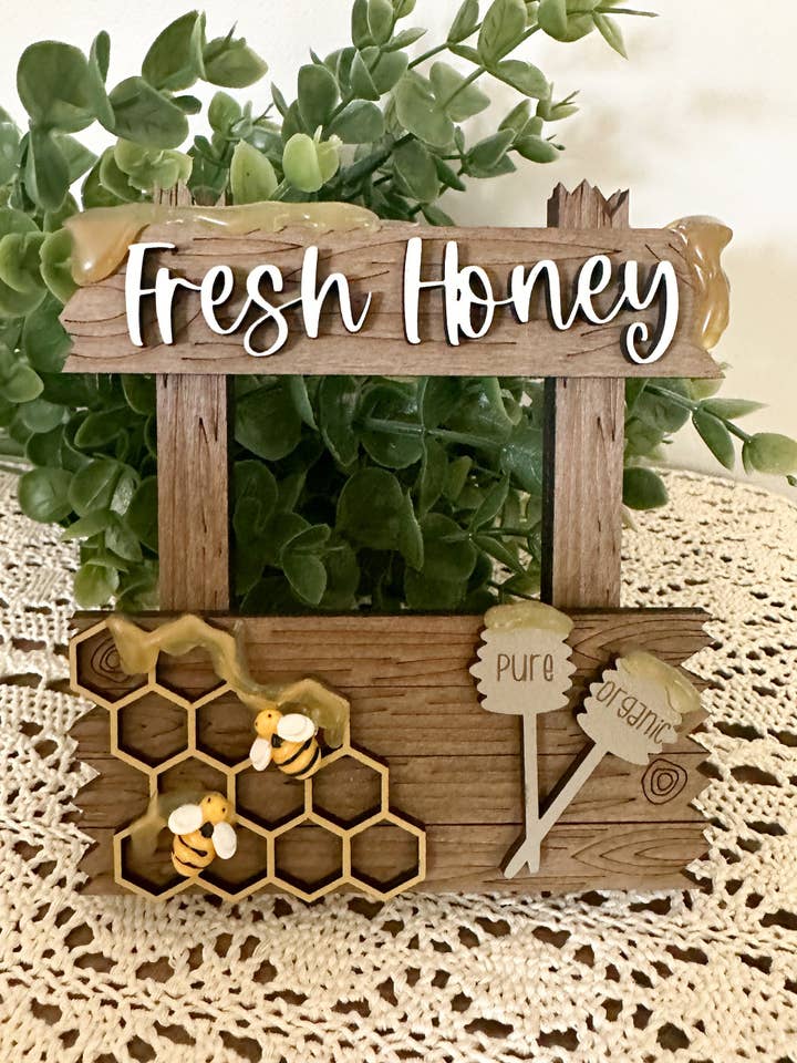Décoration en forme d'abeille, panneau en forme d'abeille, panneau en forme de miel, panneau de printemps pour la vente par Climbing Branches
