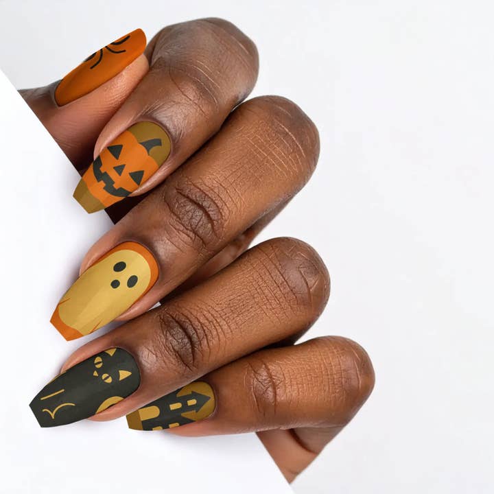 FYNE BODY - Wholesale Press-on/fake nails - Ghoul's Gold Glamour Halloween Press-On Nails13