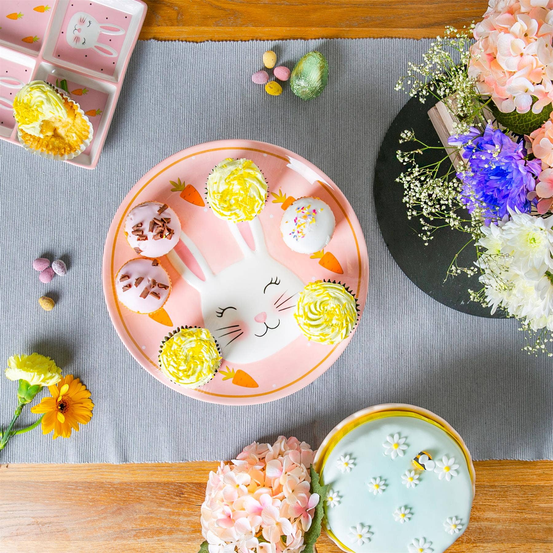 Rinkit Ltd - Wholesale Cake Stand - Nicola Spring Pink Bunny Cake Stand - 27cm - Pink2