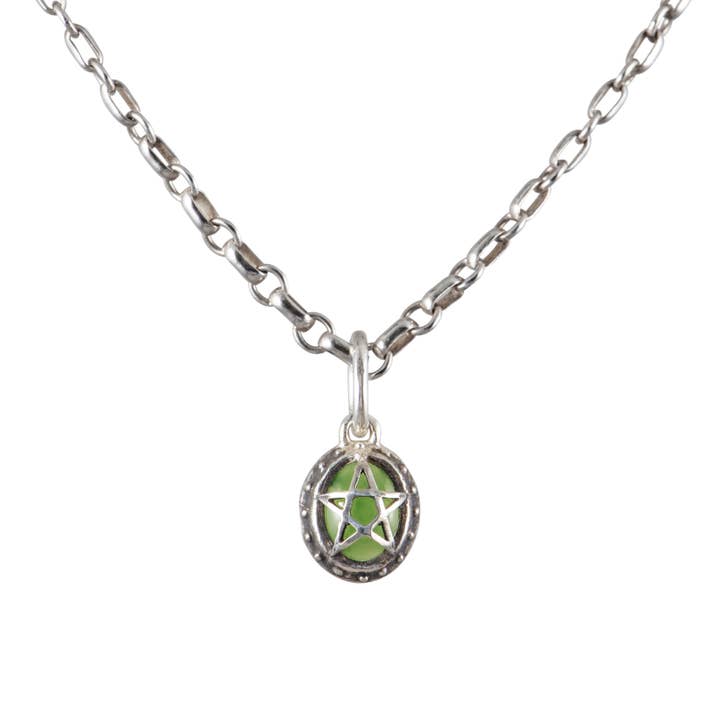 Charme de prêtre païen en jade pour la vente par Alex Streeter