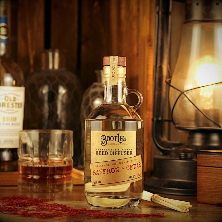 Bootleg Candle Company - Wholesale Reed Diffuser - Dapper Gentleman - Reed Diffuser 375ML