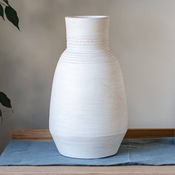 Vaso Terracotta Keskadale per la vendita all'ingrosso da parte di Arthur Cameron