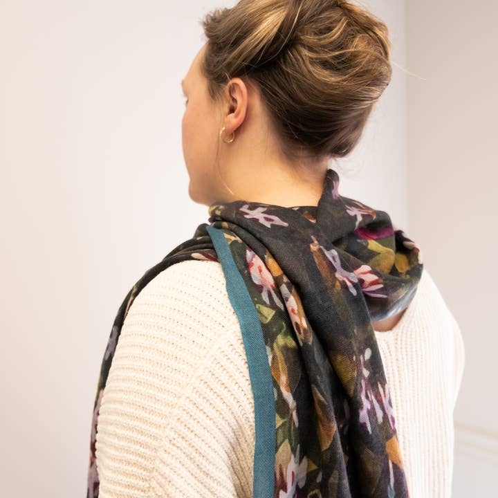 Sara Anderson – wholesale Scarf – Women's – Burano Jasmine Silk-Cashmere Scarf