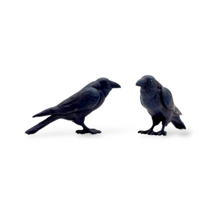 The Scale Grail - Wholesale Decorative figurine - Miniature Raven - 1:12 scale mini black birds sized for horror diorama, dollhouse, arts and crafts replica animal avian crow (Set of 2)2