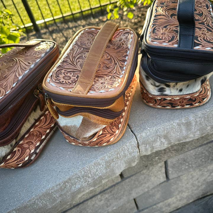 BDN Boutique - Wholesale Make-up/cosmetic bag - Hand Tooled Leather Cosmetic Make up Bag Women Travel Portable Pouch - Luxury Toiletry Bag1