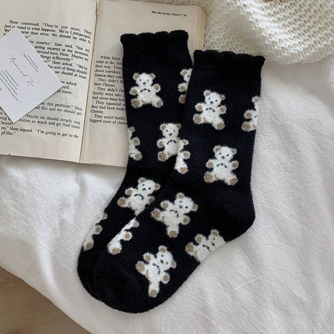 Funkyrel® Atzbranding Limited – wholesale Socks – Women's – Rufia - Bear Coral Fleece Thickened Winter Socks4