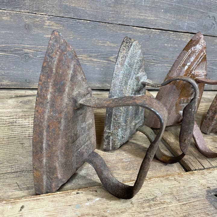 My Amigos Imports - Wholesale Decorative Tabletop Object - Antique Iron Press-Original-Vintage-Metal Iron-Plancha