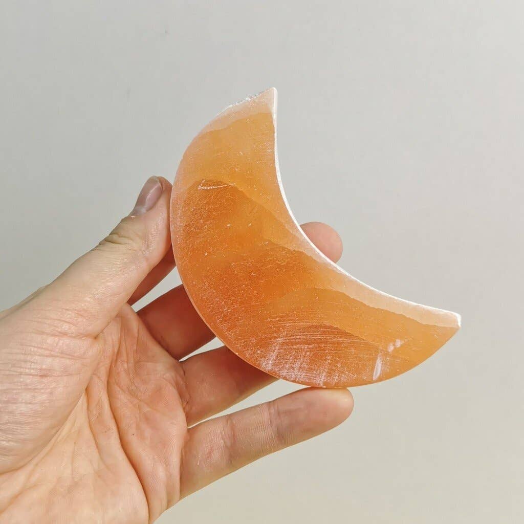 UNDERSUN.STORE – Großhandel Dekorative Platte/Teller/Schüssel – Handgefertigter Pfirsich-Selenit-Mondteller 10 cm