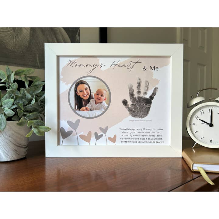 The Grandparent Gift Co. Inc. - Wholesale Picture Frame - Kids & Baby - Mommy Handprint Keepsake Frame: Heart and Me 4381