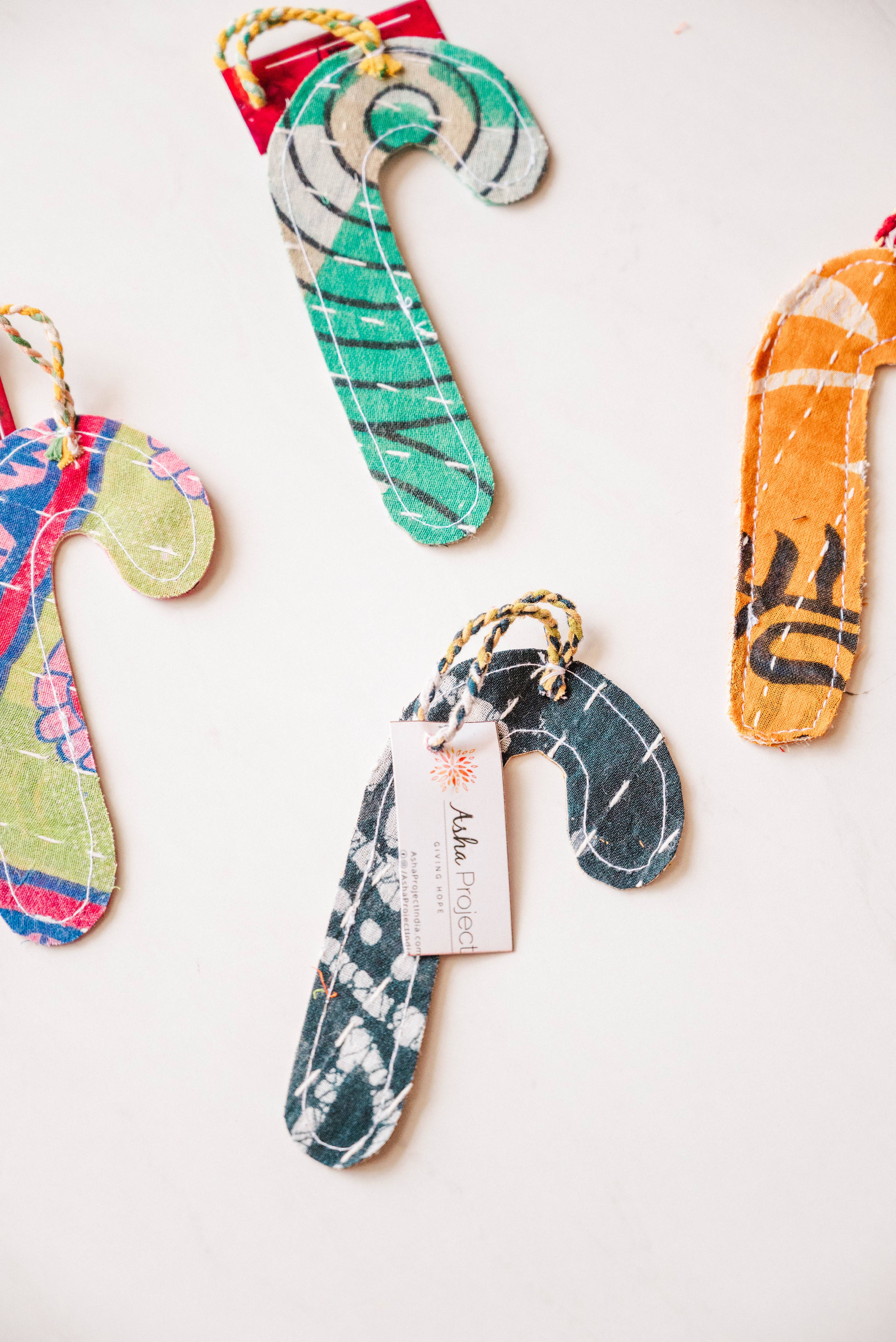 Asha Project - Wholesale Ornament - Kantha Christmas Ornaments | Candy Cane1
