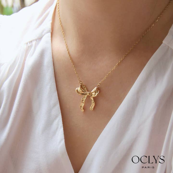 Oclys - Wholesale Pendant/Charm Necklace - Gulia stainless steel knot necklace