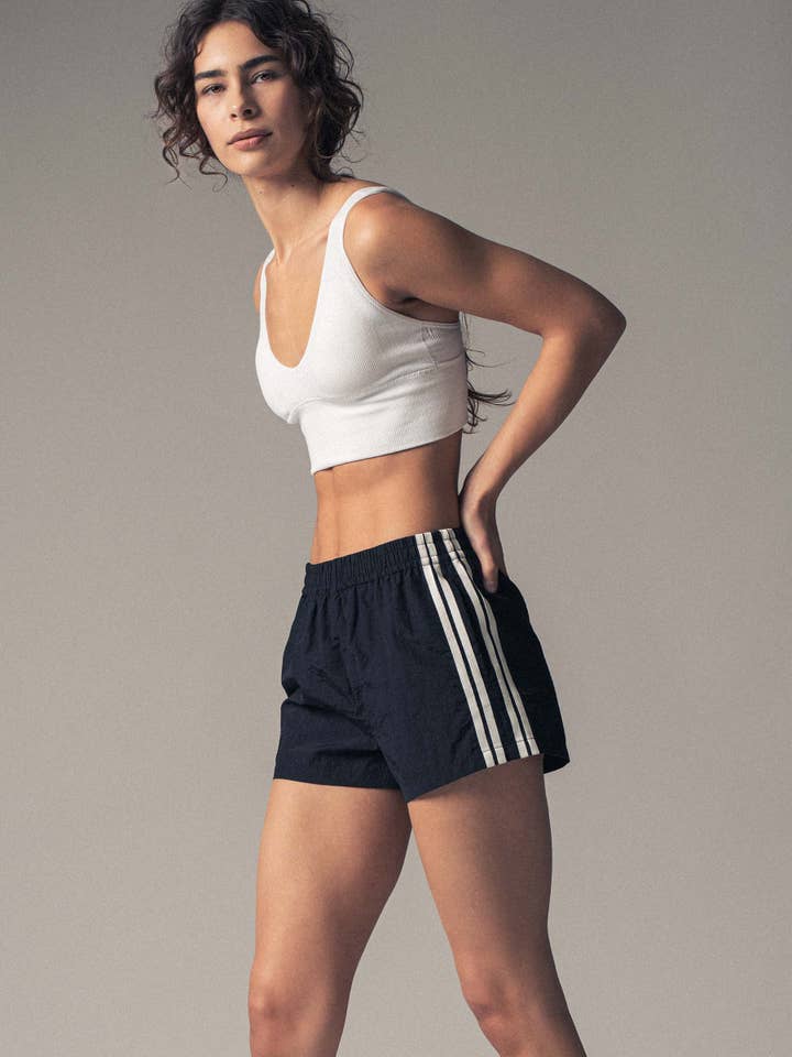 Urban Daizy - Wholesale Bralette - Women's - Mineral Wash V-Neck Rib Knit Bralette Top8