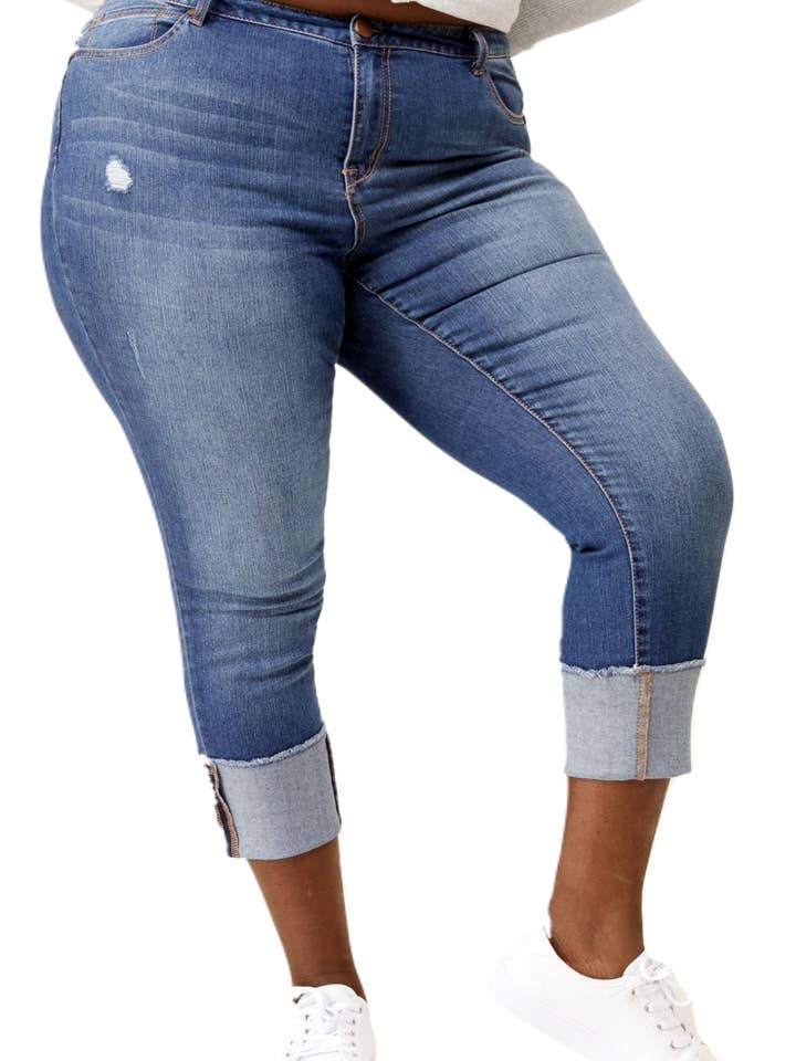 Plus Size Hållbara Jeans med Upprullade Manschetter i Jeremy för wholesale av 1822 Denim