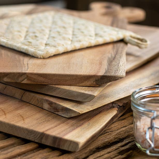 Novastyl - Wholesale Cutting Board - WOOD acacia wood cutting board 50cm x 20cm1