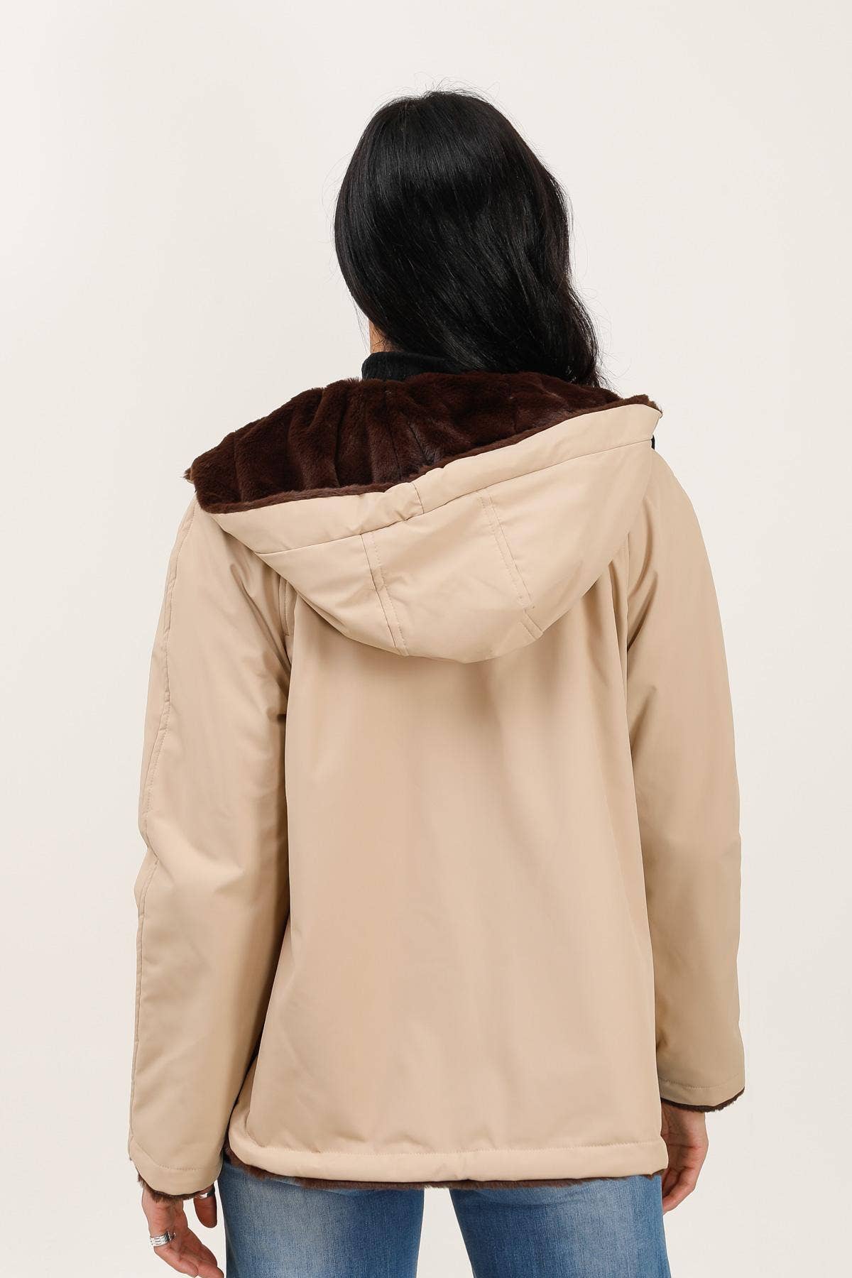 Attrait Paris - Wholesale Parka - Women's - Short hooded parka, reversible fur16