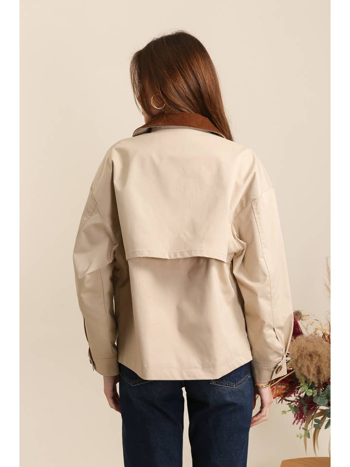 Attrait Paris - Wholesale Jacket - Women's - Short jacket with contrasting collar3