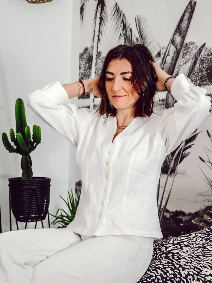 Top em linho branco com mangas inchadas Made in France por atacado de ANNAHPA