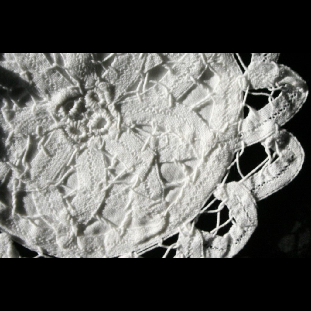 Eastern Sunrise Lace And Linens Inc. – wholesale Tooth fairy pillow – Child – Tooth Fairy Pouch Batten Lace Cotton Heart or Round Sachet3